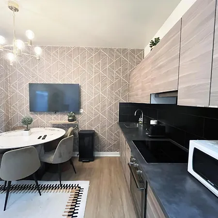 06 - Designed Flat Grands Boulevards Parijs