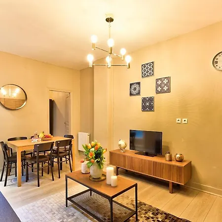 06 - Designed Flat Grands Boulevards Appartement Parijs