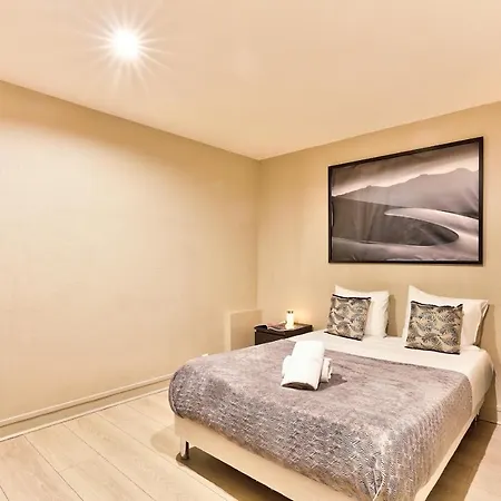06 - Designed Flat Grands Boulevards